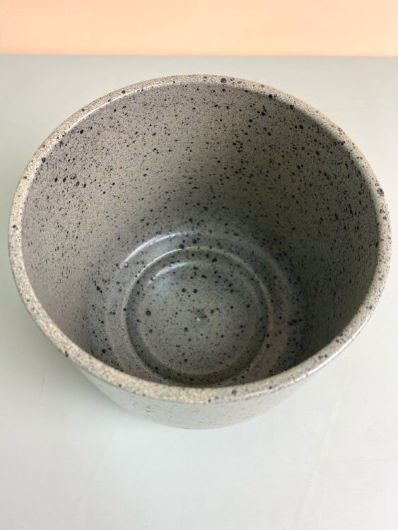 Кашпо Бари серый камень 