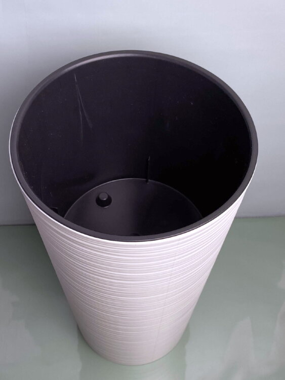 Горшок Лила ⌀19 крем 