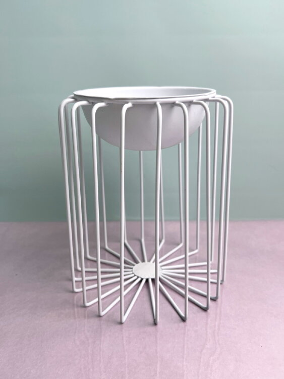 Подставка цветочная металлическая белая 